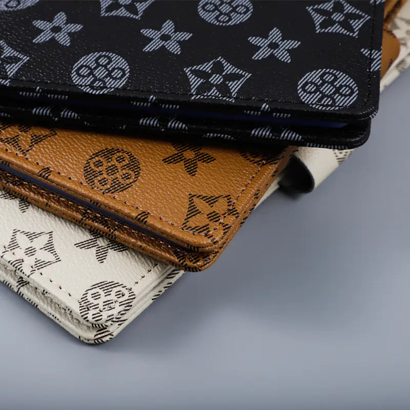 Nuovo portafoglio portadocumenti in pelle testurizzata