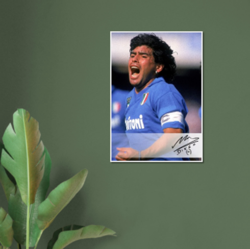 Diego Armando Maradona ( Autografato ) - Con cornice in Legno di vari colori ULTIM0 STOCK DISPONIBILE⏳