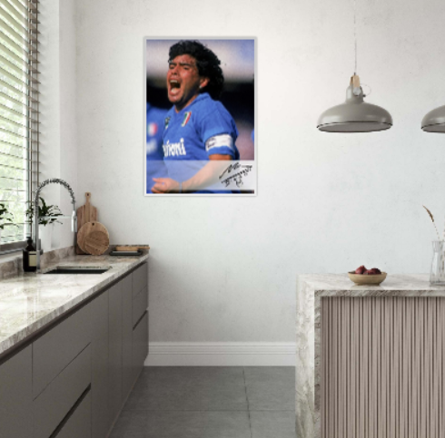 Diego Armando Maradona ( Autografato ) - Con cornice in Legno di vari colori ULTIM0 STOCK DISPONIBILE⏳