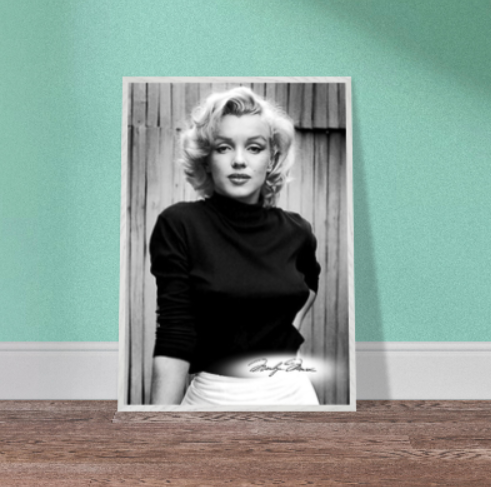 Marilyn Monroe (Collezione Personaggi Famosi / Cinema) con cornice in legno pregiato di vari colori