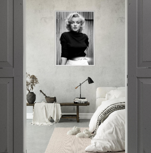 Marilyn Monroe (Collezione Personaggi Famosi / Cinema) con cornice in legno pregiato di vari colori