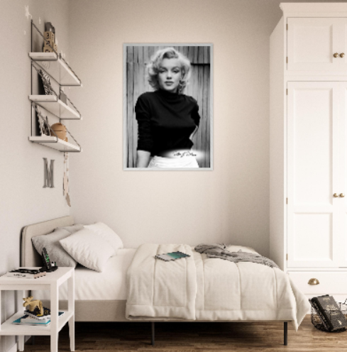Marilyn Monroe (Collezione Personaggi Famosi / Cinema) con cornice in legno pregiato di vari colori