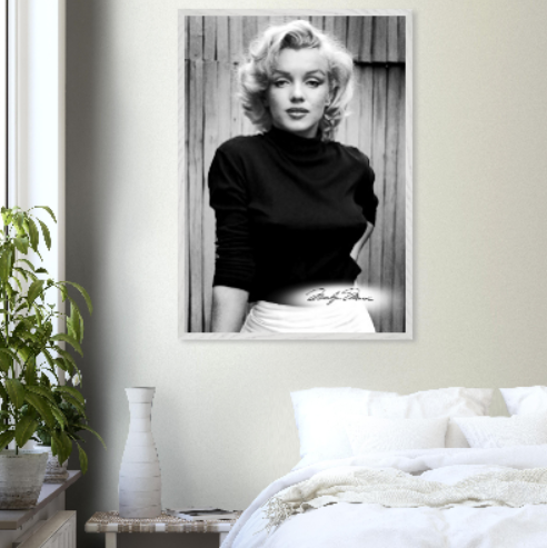 Marilyn Monroe (Collezione Personaggi Famosi / Cinema) con cornice in legno pregiato di vari colori
