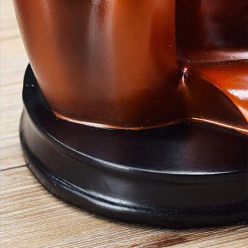 Mobiletto portabottiglie moderno e minimalista per il soggiorno di casa